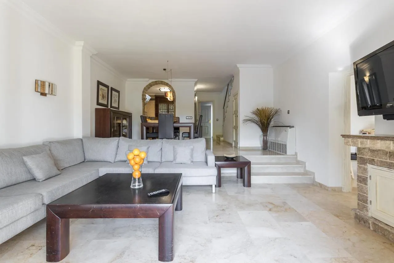 Holiday home Oleholidays Balcones De Bellavista Estepona
